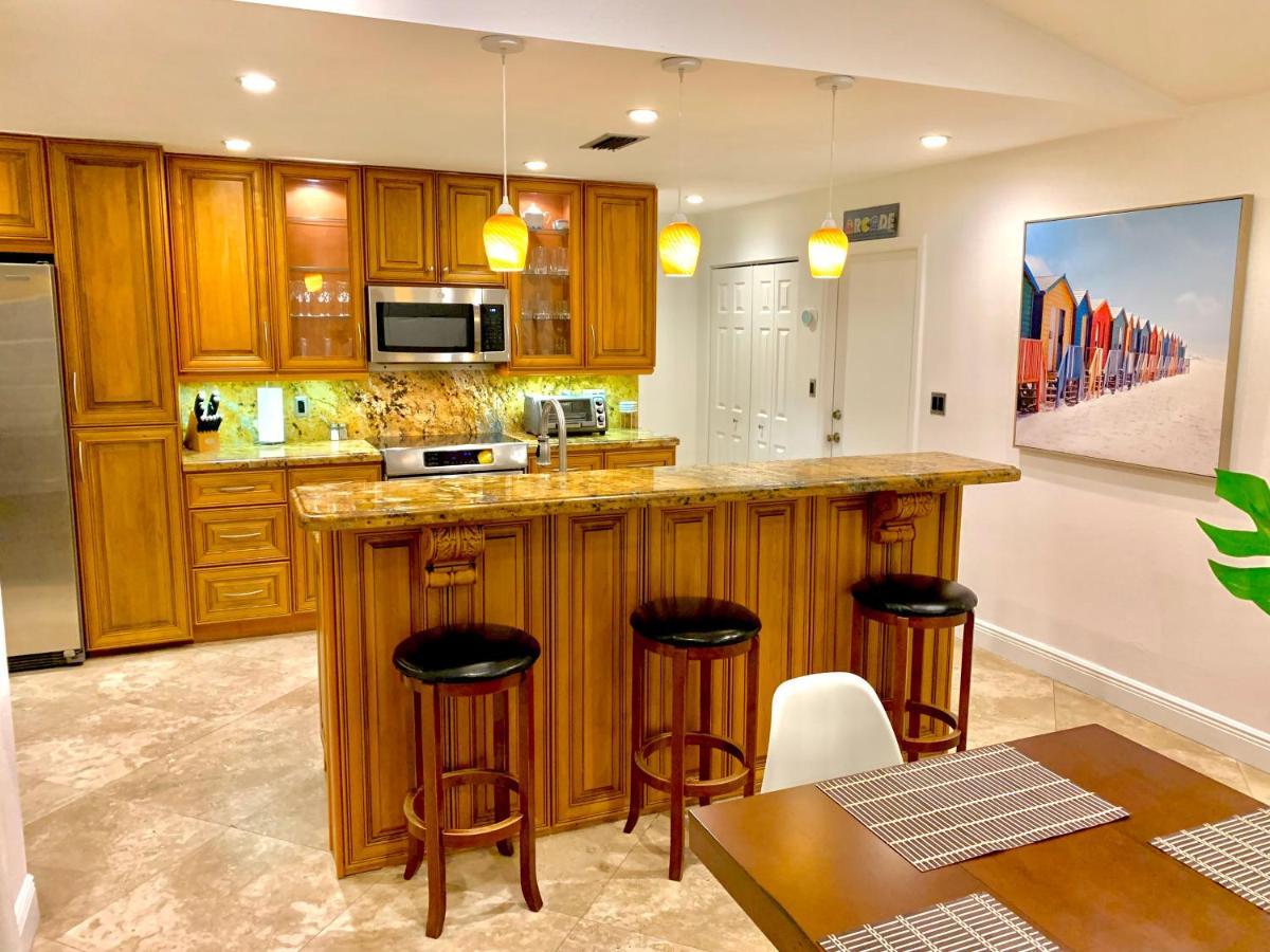 Kendall Keys Oasis Home W/ Pool, Theater & Arcade Miami Exterior foto